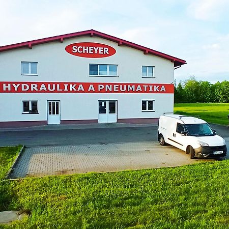 Apartman Scheyer Frýdek-Místek Exterior foto